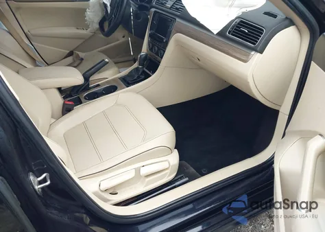 2018 Volkswagen Passat 2.0T Se from USA, damaged, VIN 1VWBA7A32JC036101